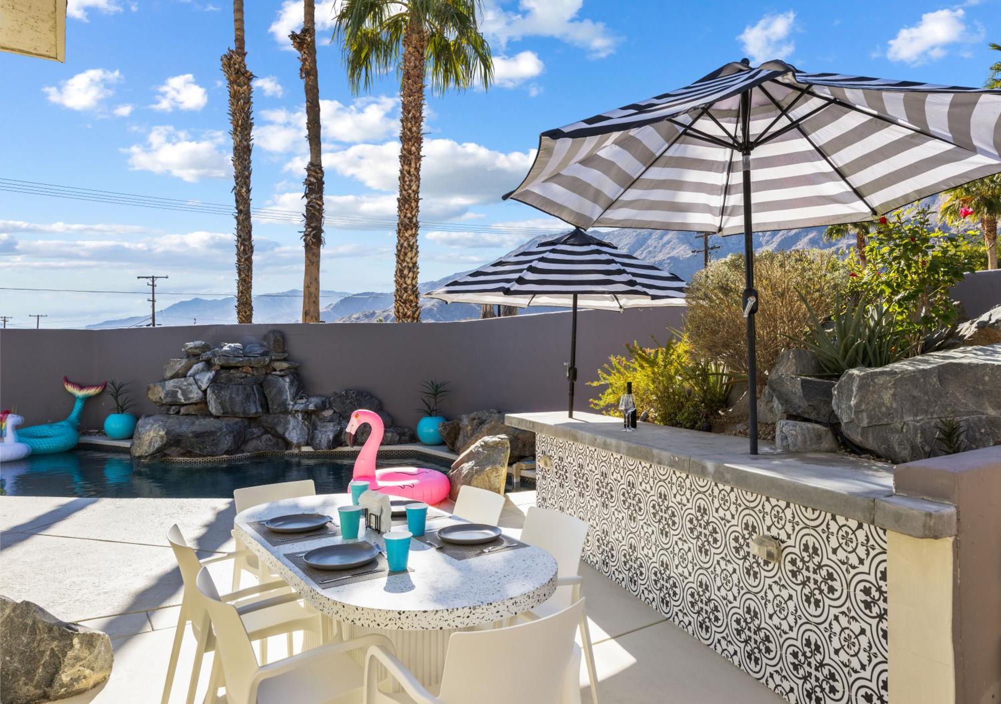 Private Pool & Mountain Views! Apartment Palm Springs Exterior photo